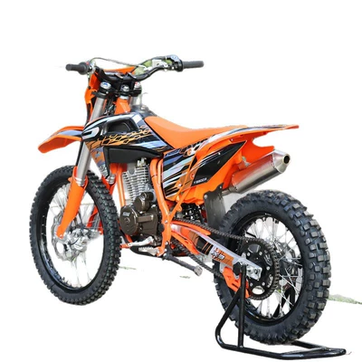 Trail Riding, Motosikletlər