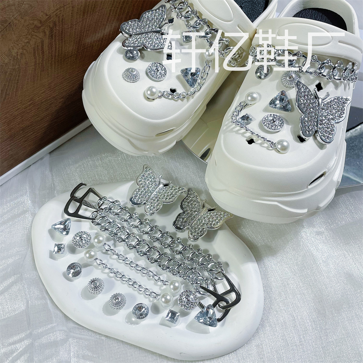 Nuevo ramo, zapatos de flores, agujeros de flores, accesorios de perlas tridimensionales de alta calidad, accesorios de bricolaje decorativos, zapatos de fragancia desmontables