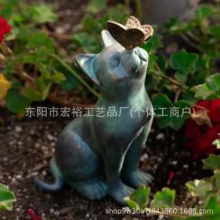 跨境 仿青铜蝴蝶与猫摆件 树脂工艺品客厅书房花园庭院装饰品批发