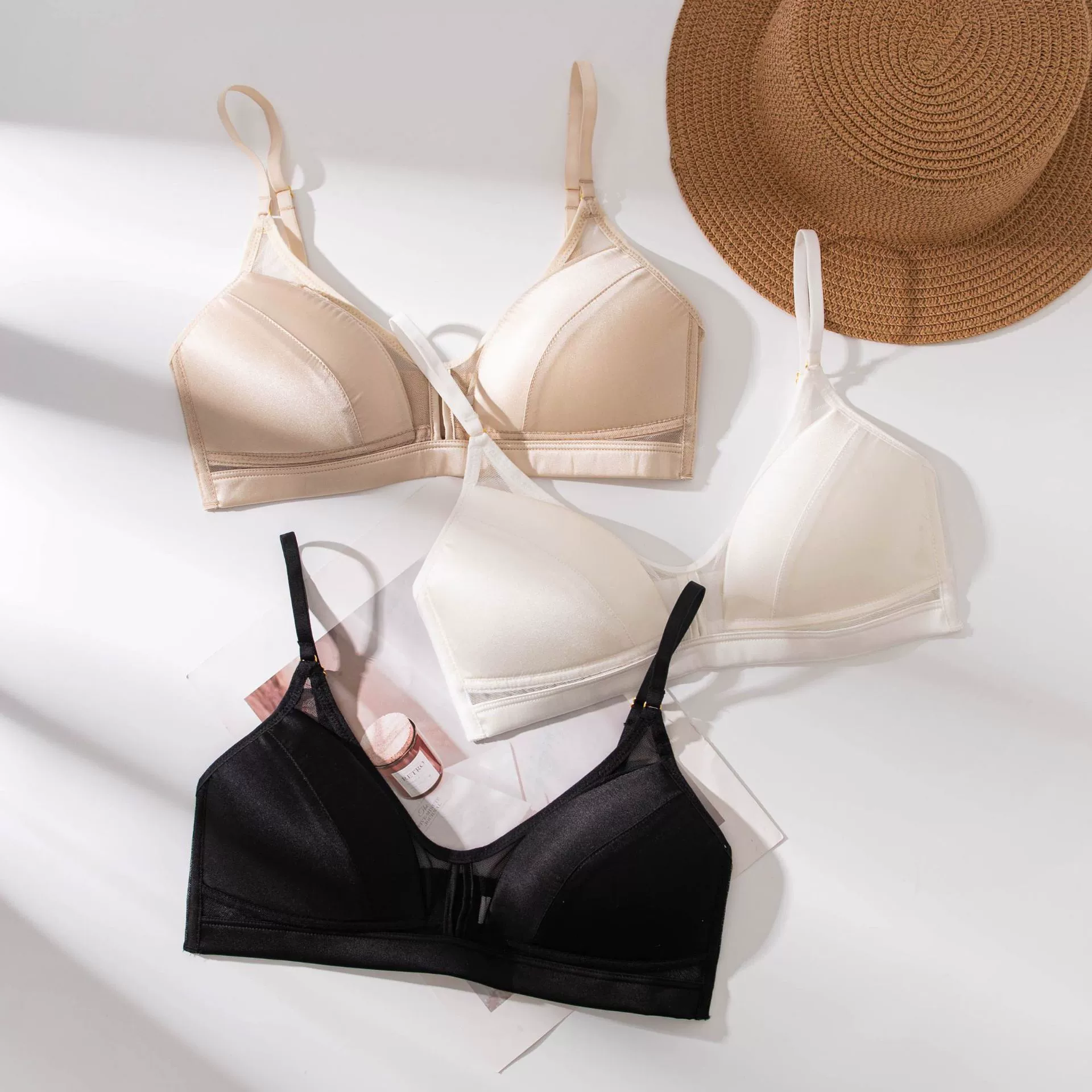 Silk sexy comfortable underwear, retro thin breathable colored wireless bra