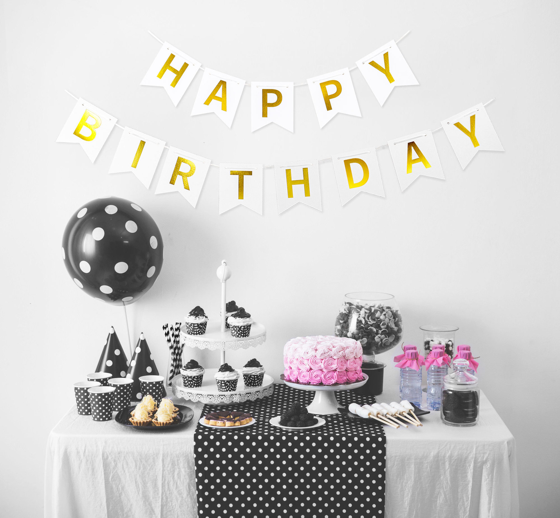 跨境现货供应生日派对拉旗烫金鱼尾大号HAPPYBIRTHDAY派对BANNER