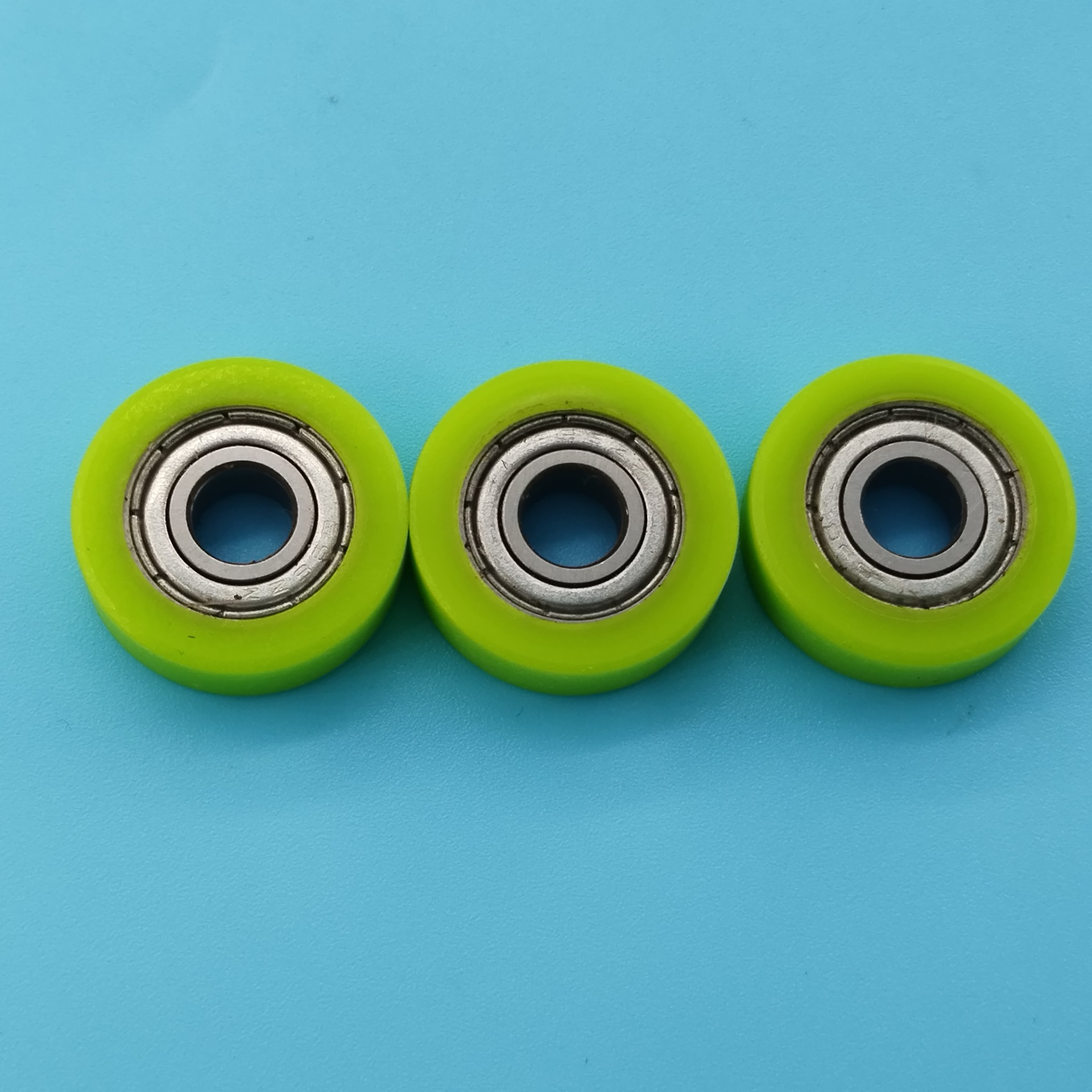 POM包塑包胶扁平型696ZZ轴承滑轮小型门窗轨道配件滑轮