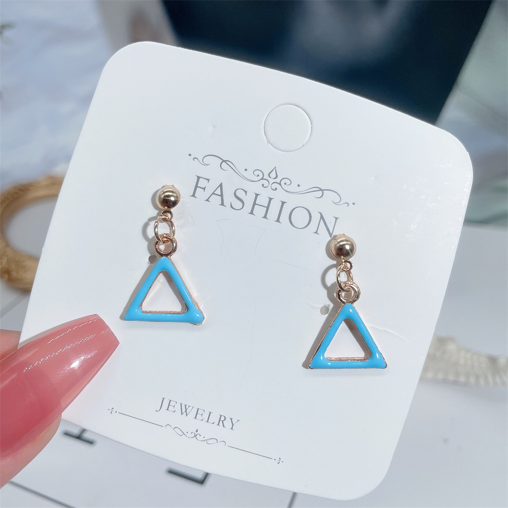 New Simple Fashion Color Triangle Geometric Female Alloy Earrings display picture 4