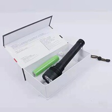����ǿ���糬��P50�׹�26650﮵��621��ˮUSB�¿�Զ���ֵ�Ͳ