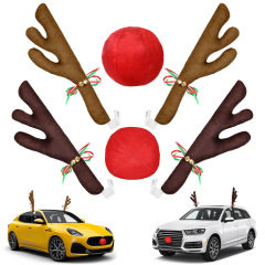 クリスマスの車の鹿の角の短い毛の深いブラウンのカーキ色の大きい赤い鹿の角の祝日の発光の鈴の装飾品