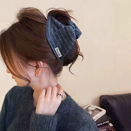 发夹;发圈;发带