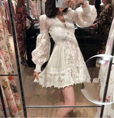 Otoño 2024 mujeres europeas y americanas de comercio exterior de ropa de mujer Amazon nueva manga larga con cuello en V vestido de encaje hueco vestido midi image 8