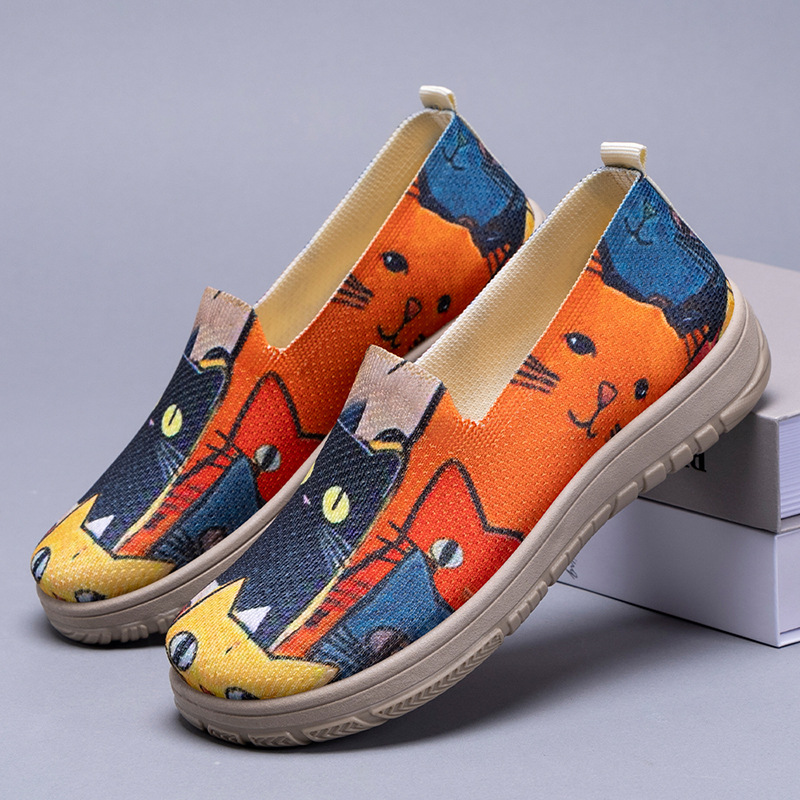 Zapatos de mujer de comercio exterior zapatos de mujer zapatos casuales de tamaño grande zapatos casuales transfronterizos zapatos de tela de colores un solo zapato