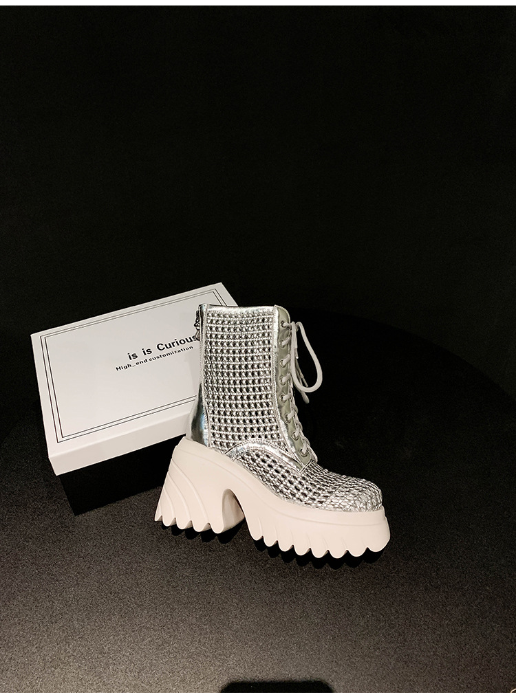 Boot nữ cổ thấp đế dày tăng chiều cao, gót thô đan thoáng khí — màu đen, màu trắng ngà, bạc chi tiết 26