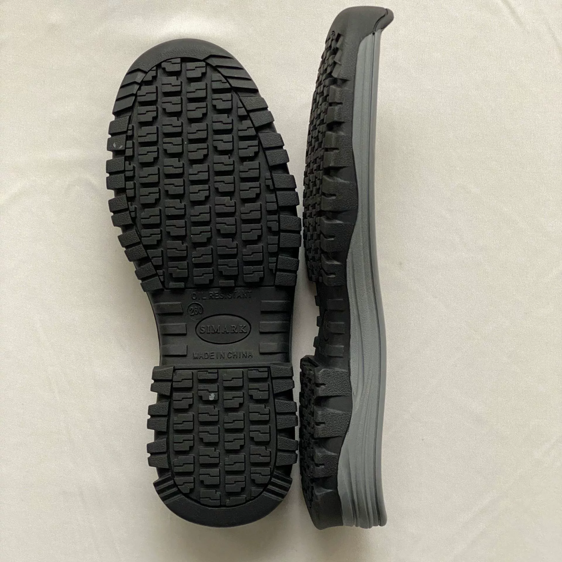 Дунгуань Нижняя Заводская мужская форма RB двухцветный резиновый материал подошва для защиты труда маслостойкая изоляционная оснастка Повседневная подошва стальная головка