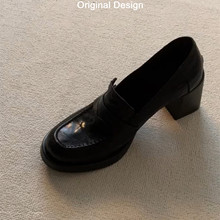 һ�_�ŏ͹��o���ָ�ţƤ����ЬŮ2025�¿���Ӣ���LСƤЬ�߸���Ь