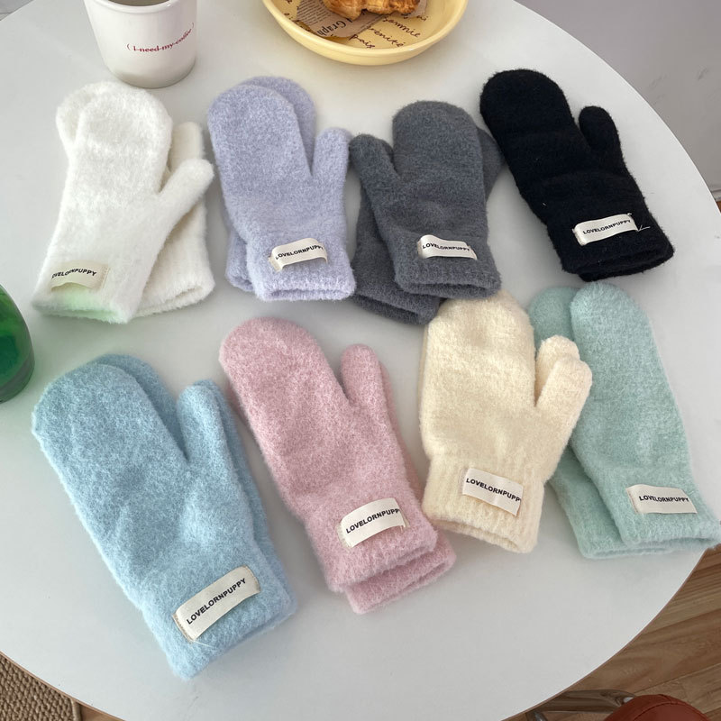 秋冬季仿貂毛针织保暖手套包五指加厚女学生可爱骑行手套