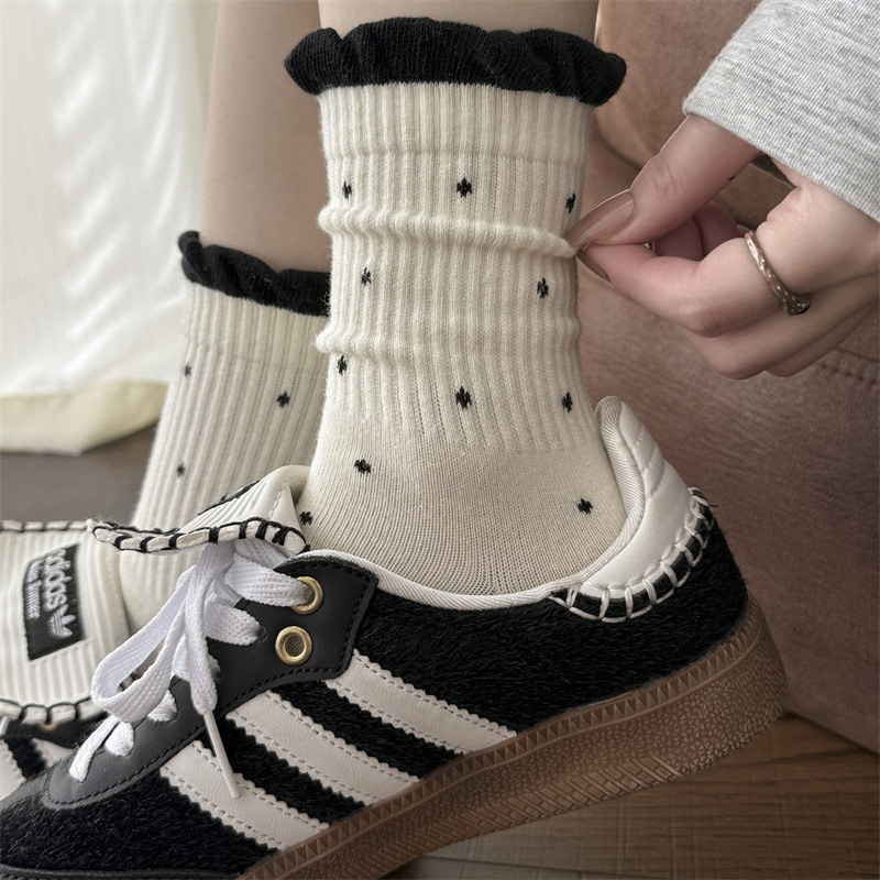 New Japanese-Style Lace Polka Dot Socks for Women, Pure Cotton Thickened Warm Mid-Calf Socks for Autumn and Winter, Long Socks for Girls in Winter