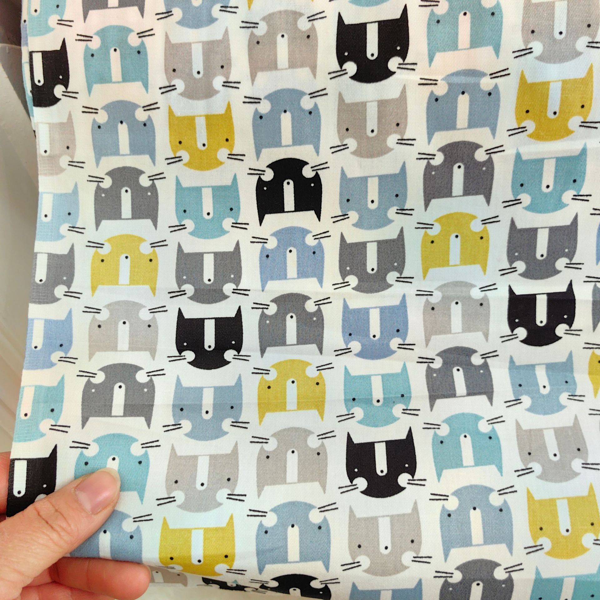 卡通小熊小兔头全棉斜纹布料纯棉布料 床品抱被罩衣裙子印花面料