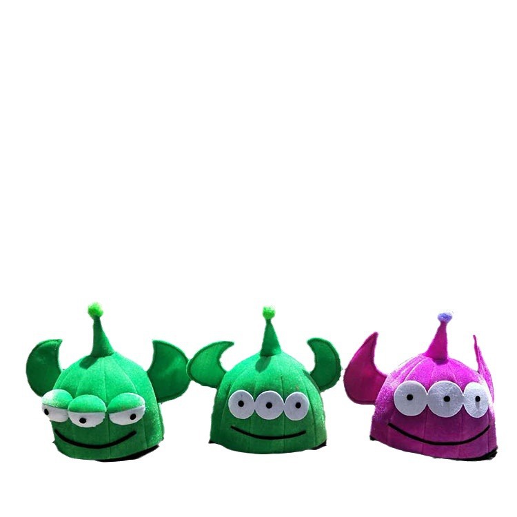 2018 sombrero de monstruo de tres ojos Venta caliente de dibujos animados animal de peluche juguete de tres ojos sombrero de terciopelo de oro extranjero