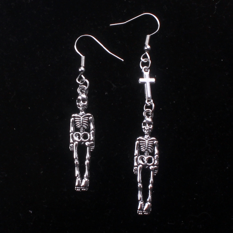 Retro Cross Skull Alloy Plating Women's Earrings 1 Pair display picture 2