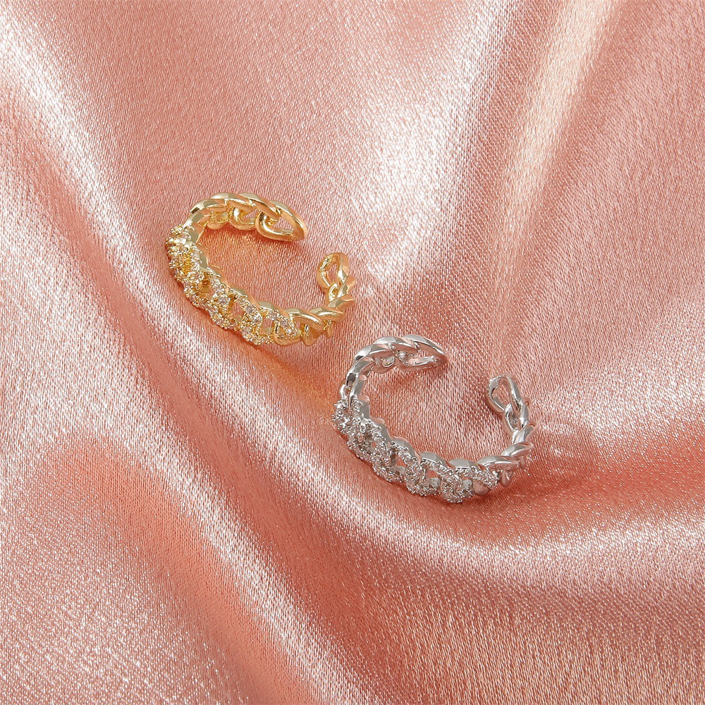 Funkelnder Designerring Für Damen Elegantes Accessoire_voghion.com