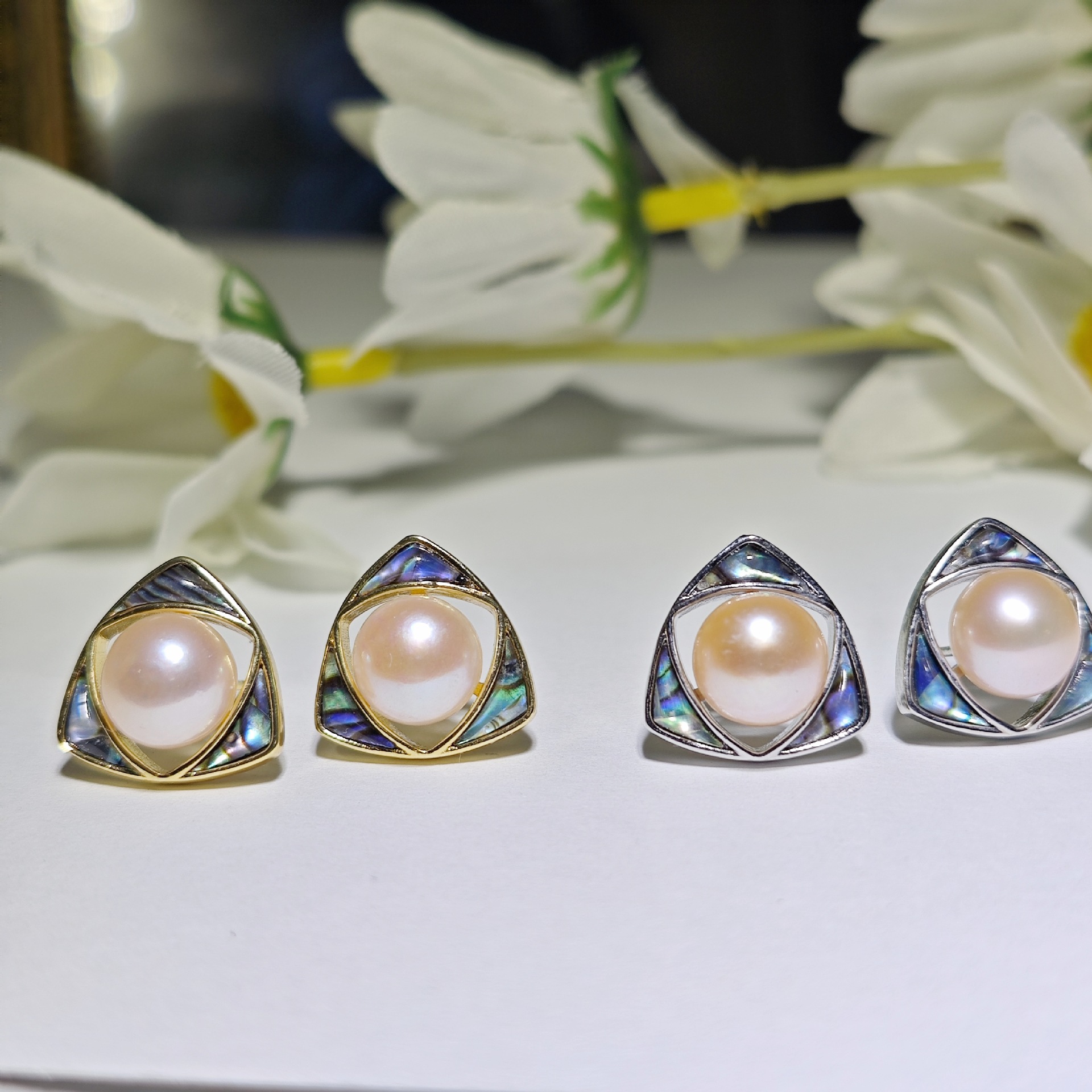 삼각형 전복 핑크 진주