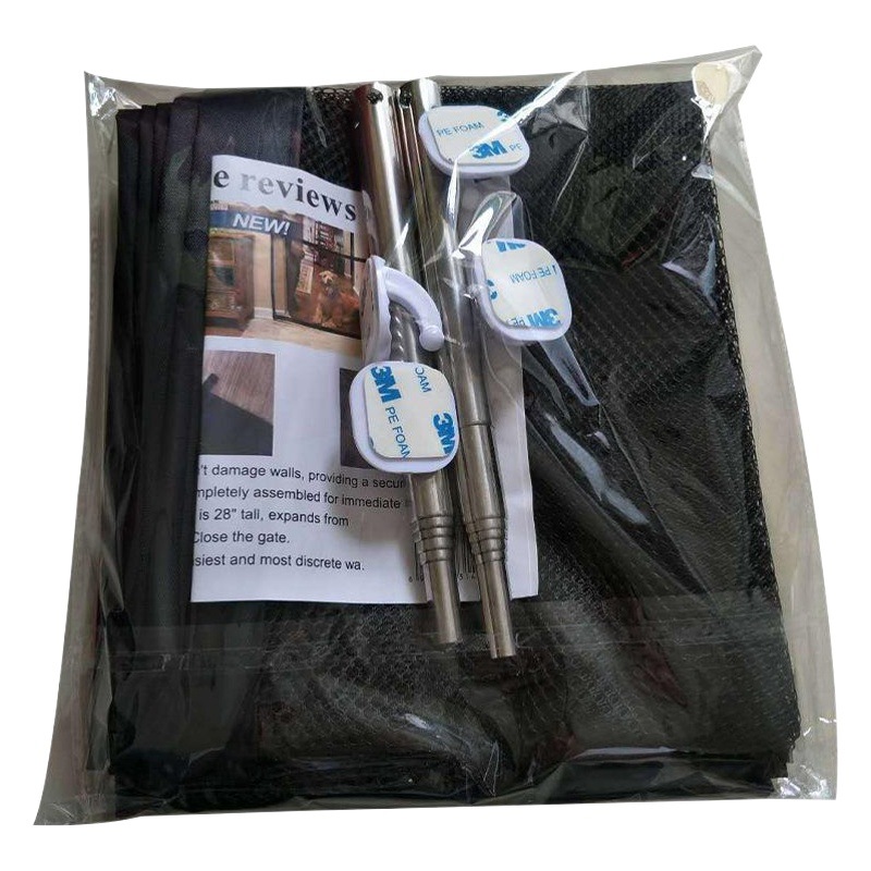 Suministros para mascotas Amazon popular mascota aislamiento neto portátil plegable perro valla para mascotas en stock