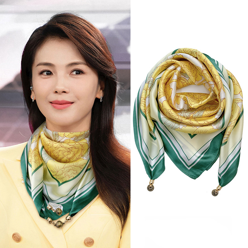 그린 엣지-옐로우 피오니-(65 모조 실크 자석 버클 스퀘어 스카프)