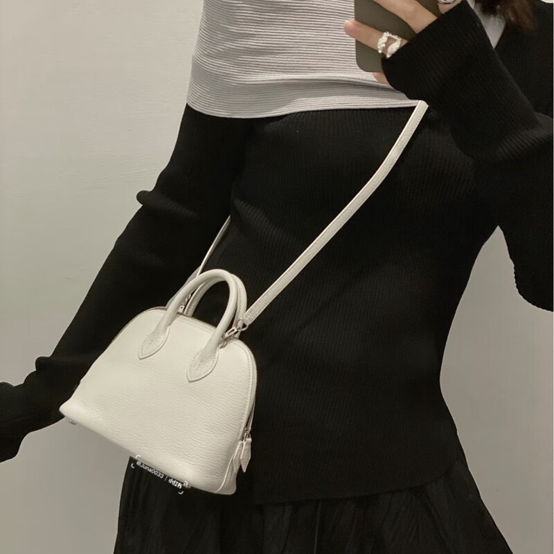 2024 New Half Wax Line Eve Cowhide Mini Mini Bowling Bag Small Shell Bag Genuine Leather Crossbody Handbag