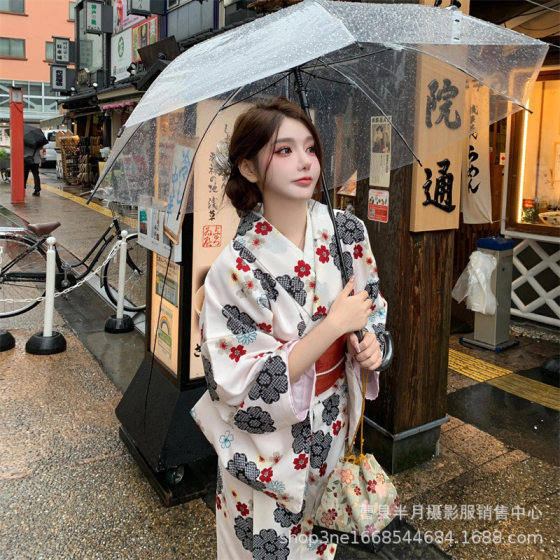 Photo studio wedding dress retro French high-class overseas art photo personal wedding photo location travel photography clothing