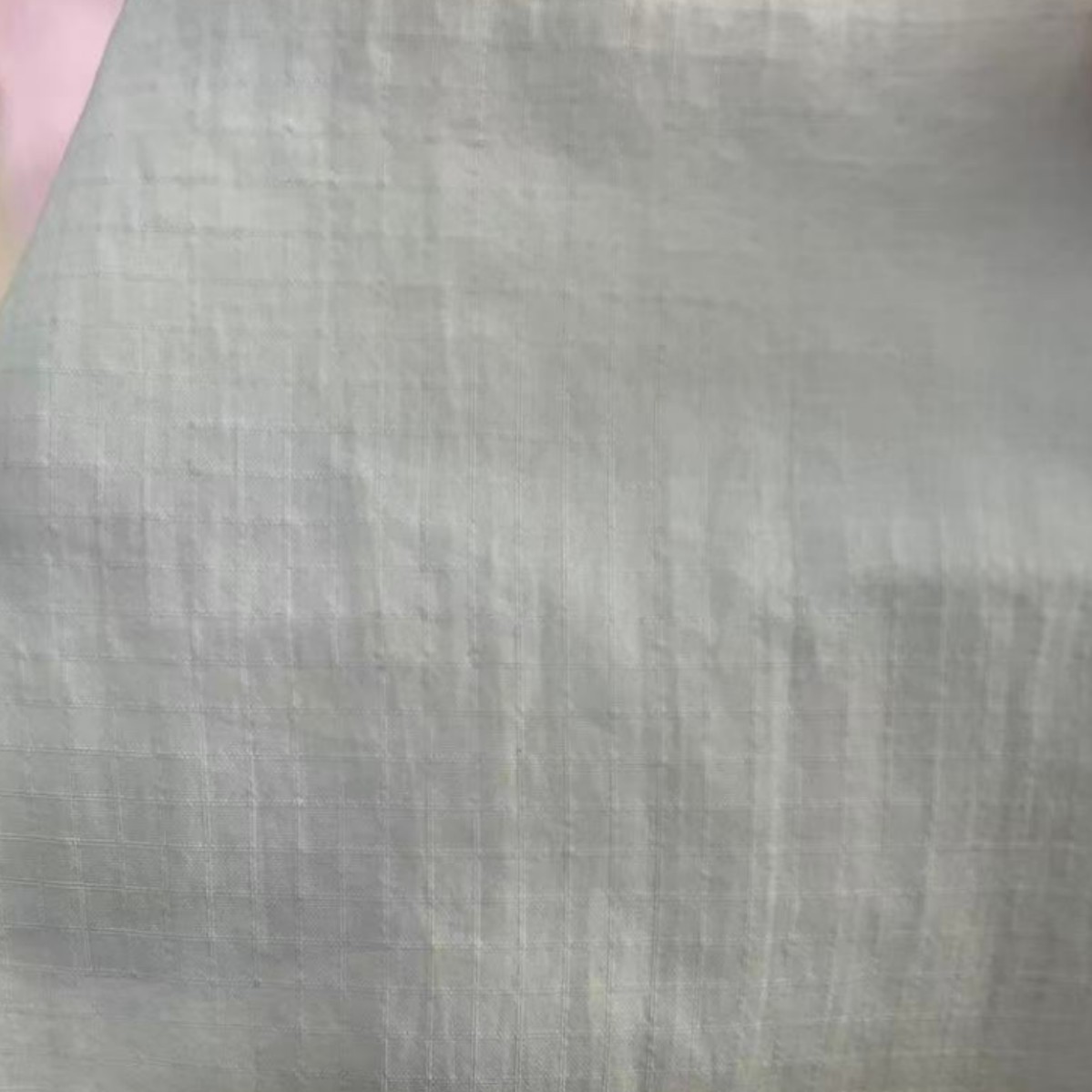 20D尼龙双线格 0.3cm   手感顺滑舒适 适用于冲锋衣夹克工装布料