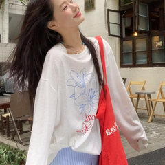 香港スタイルのレイジースタイル長袖ラウンドネック楽しいプリント Tシャツ女性の夏のルーズで多用途な日焼け止めブラウス薄手のトップ