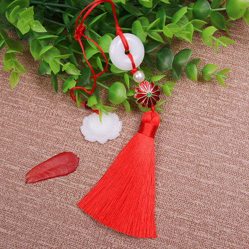 Chinese style tassel pendant, bag pendant, cheongsam and Hanfu placket, retro Hanfu waistband, women's brooch and tassels