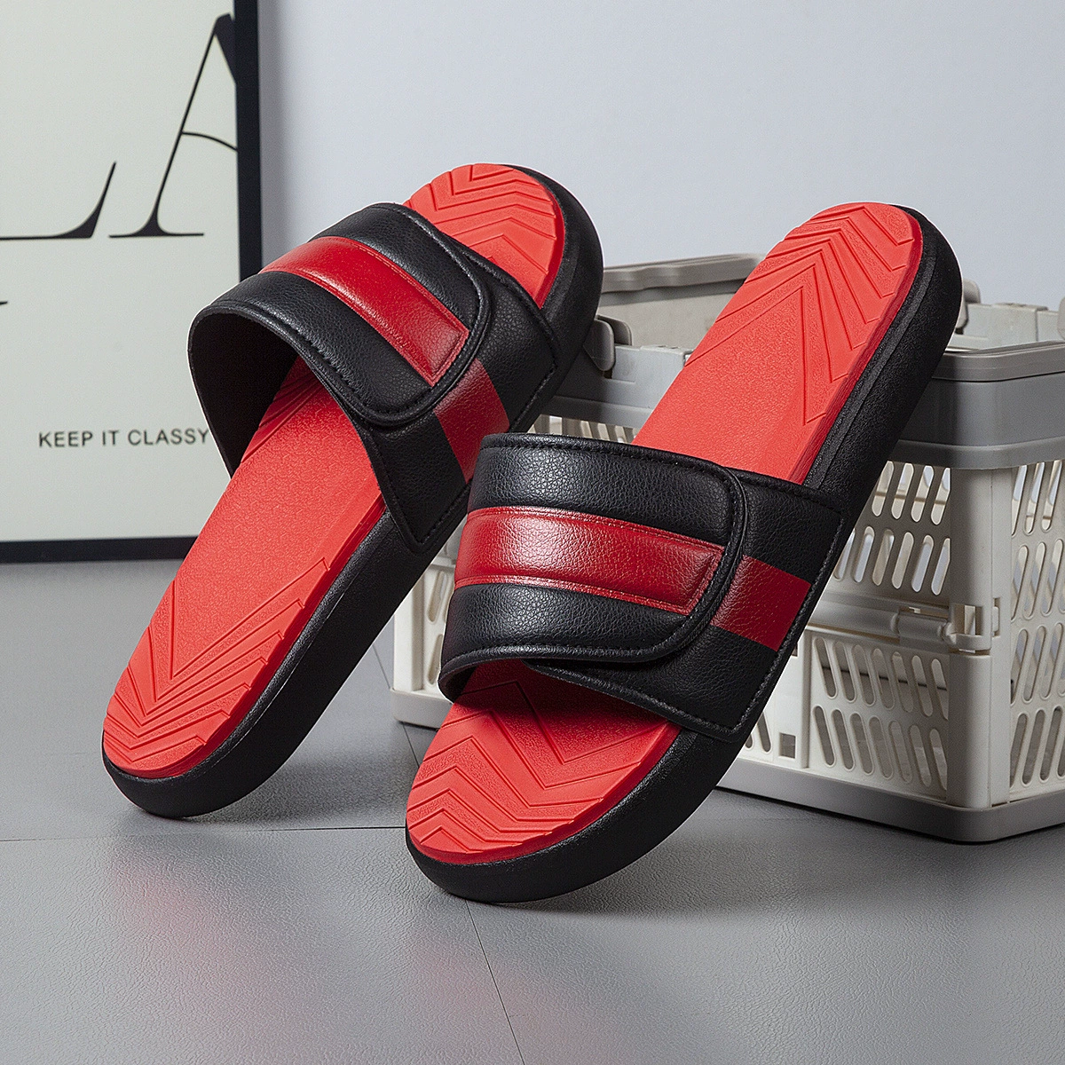 Красные тапочки мужские летние мягкие подошвы на открытом воздухе