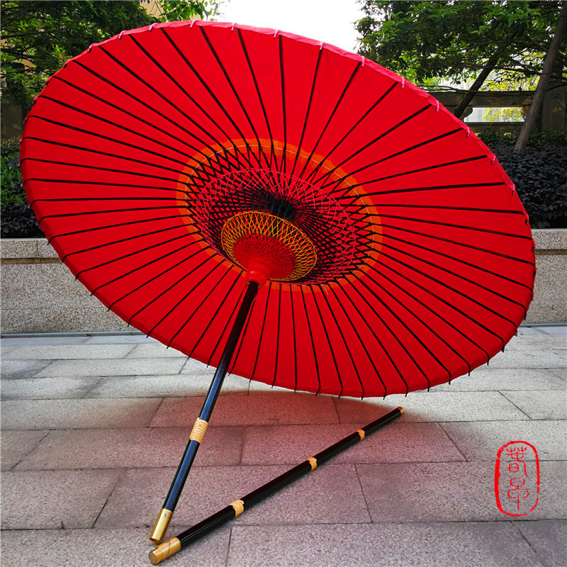 Early Spring Red Oil Paper Umbrella, Outdoor Umbrella, Tea Ceremony Umbrella, Wedding Studio Umbrella, Traditional Style Photography Umbrella, Travel Photography Umbrella, White Garden Umbrella