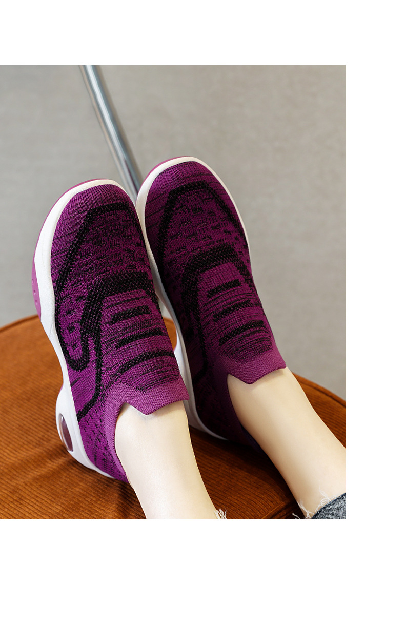 Women's Sports Solid Color Round Toe Sports Shoes display picture 3
