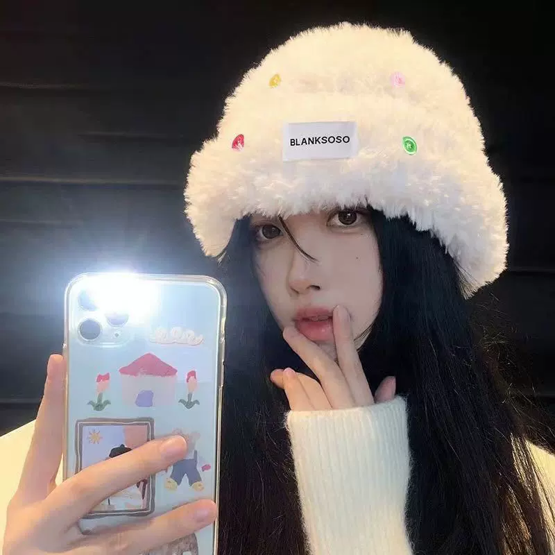 白鹿同款毛绒帽女秋冬季针织毛线帽大头围白色纽扣帽子潮冬季保暖