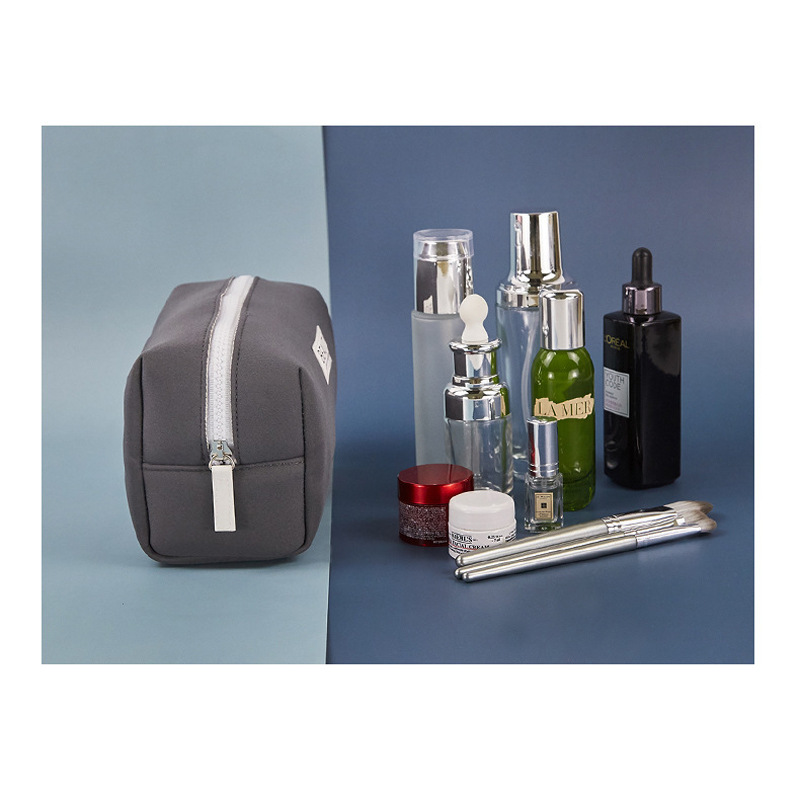 ����ͨ��Ǳˮ�ϻ�ױ����ʿ�����������ɰ���ױƷ����������ױ��