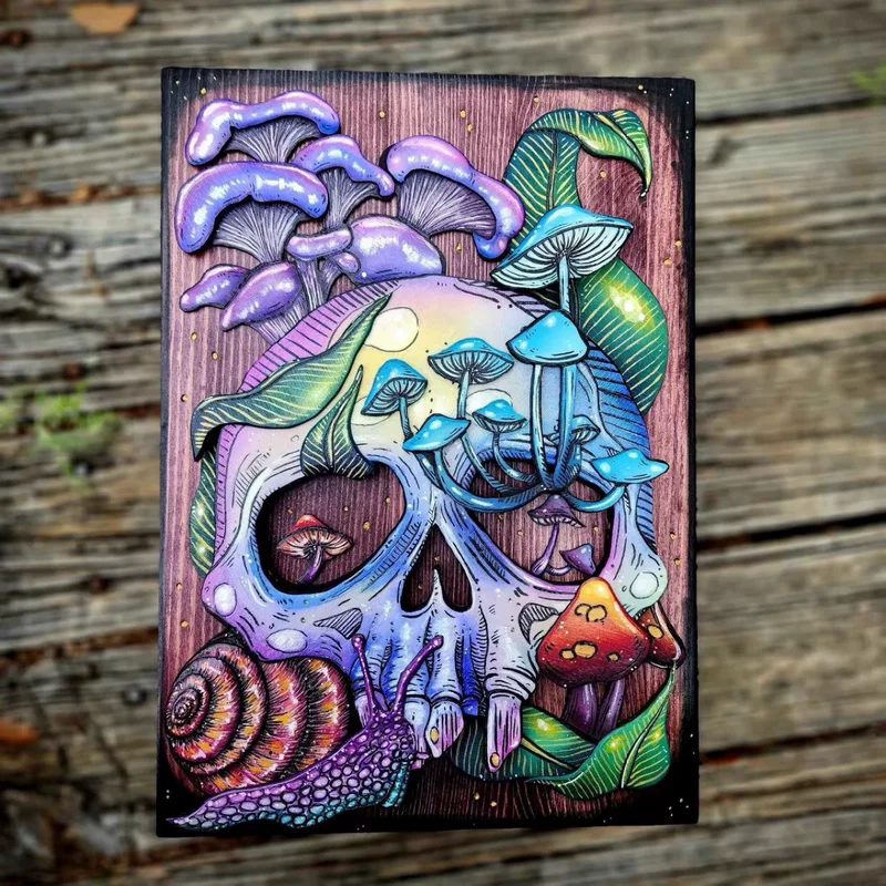 SKULL and Nature Hidden Key Box skull Mushroom Hidden Key Box