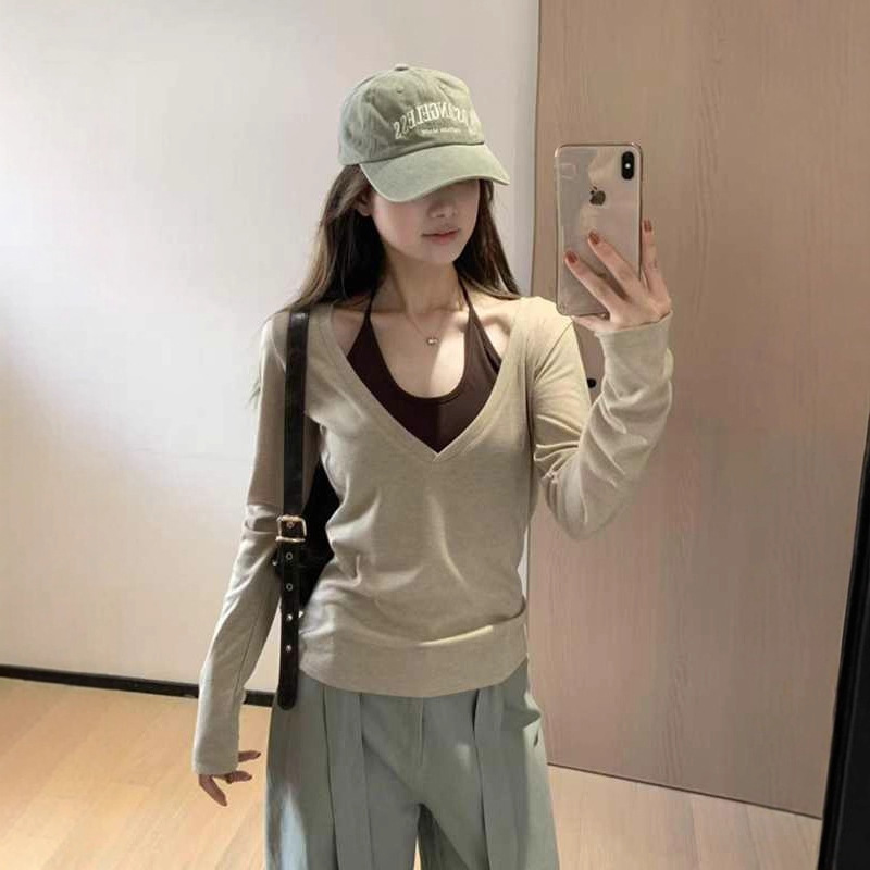 American Retro Halter Neck Fake Two-Piece Regular Shoulder Long-Sleeve T-Shirt for Women, New Slim-Fit Base Top for Spring and Autumn