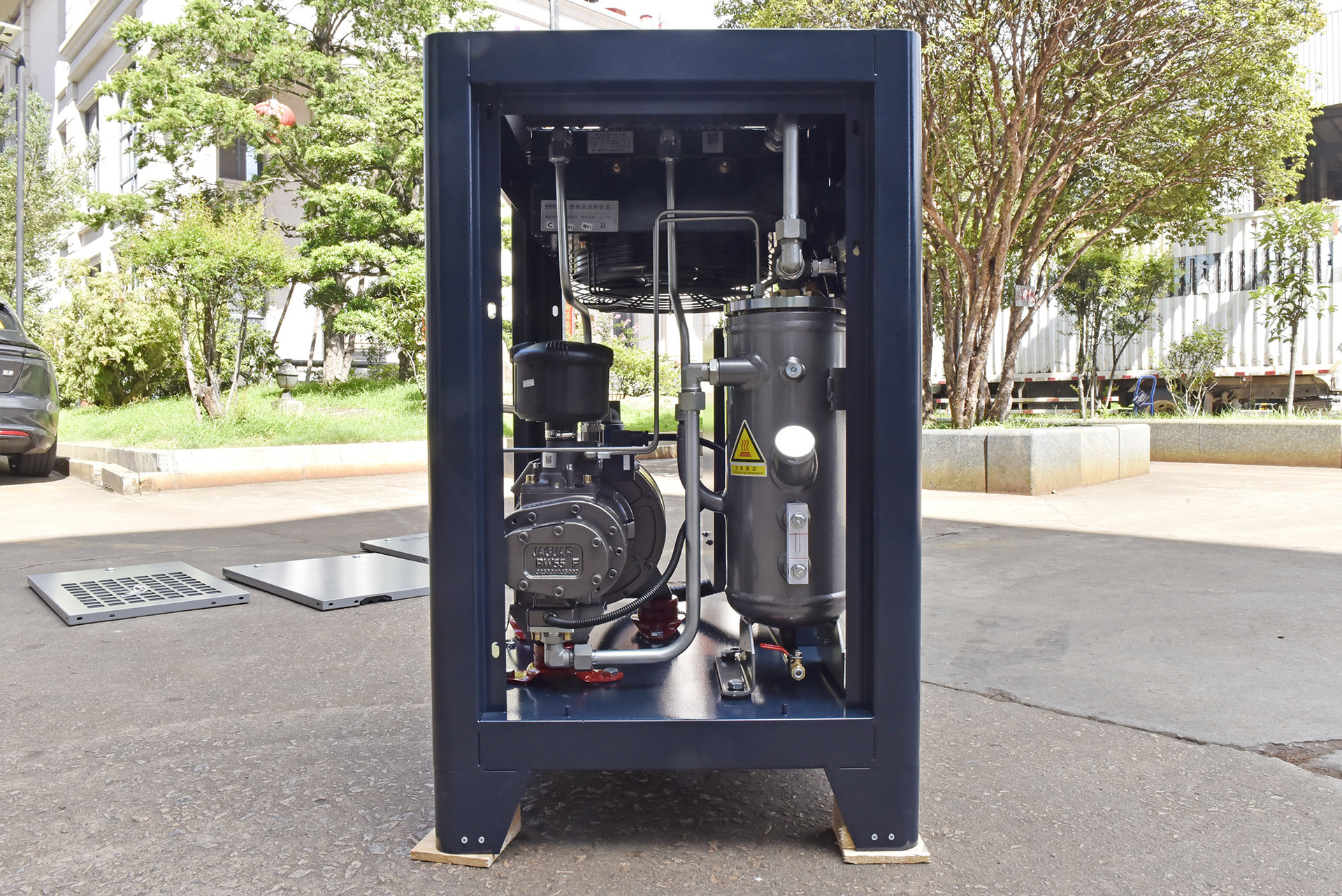 Dingrongyajia Jaguar Air Compressor ES-10e 7.5KW/10HP Jaguar JAGUAR Screw Type Air Compressor