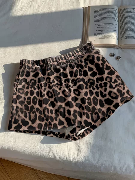 Leopard Print Shorts for Women 2026 Summer Pear-Shaped Body Shape High-Waisted Loose Slimming Hot Pants That Make Legs Look Longer Casual Fashion