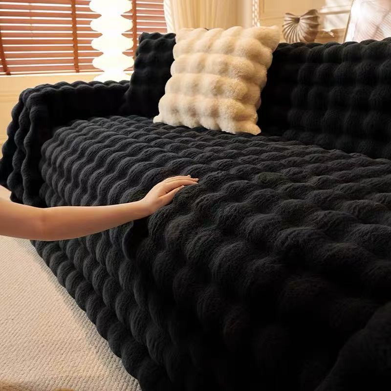 Luz de lujo de alta calidad conejo toalla de seda de peluche invierno 2025 nuevo tipo de toalla de sofá antideslizante de acero grueso