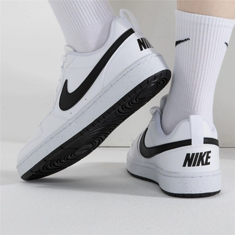 Pure Original Court Borough Low2 White and Black High-Quality Non-Slip Casual Sneakers for Men and Women Bq5448-104