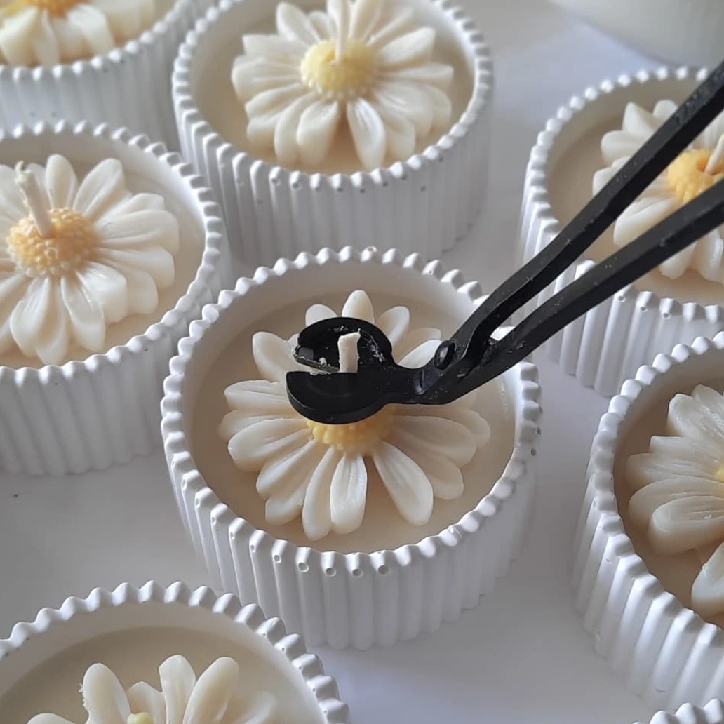 Pequeña margarita, forma de flor, yeso, aromaterapia, vela, nicho, regalo de mano, manzanilla, taza creativa, cera