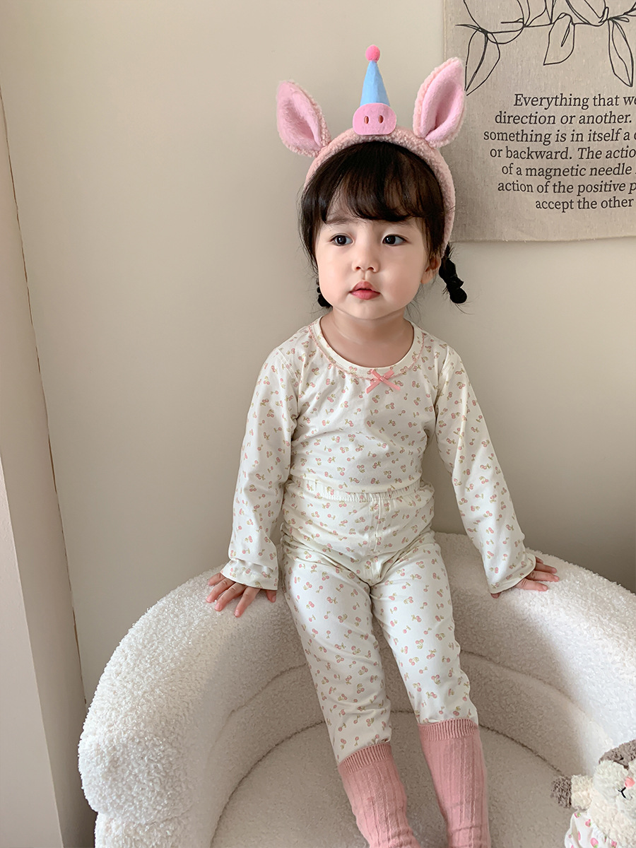Sugar Pear ropa infantil niñas ropa doméstica set 2025 ropa de primavera nuevo niño lindo pijama de algodón de clase A bebé