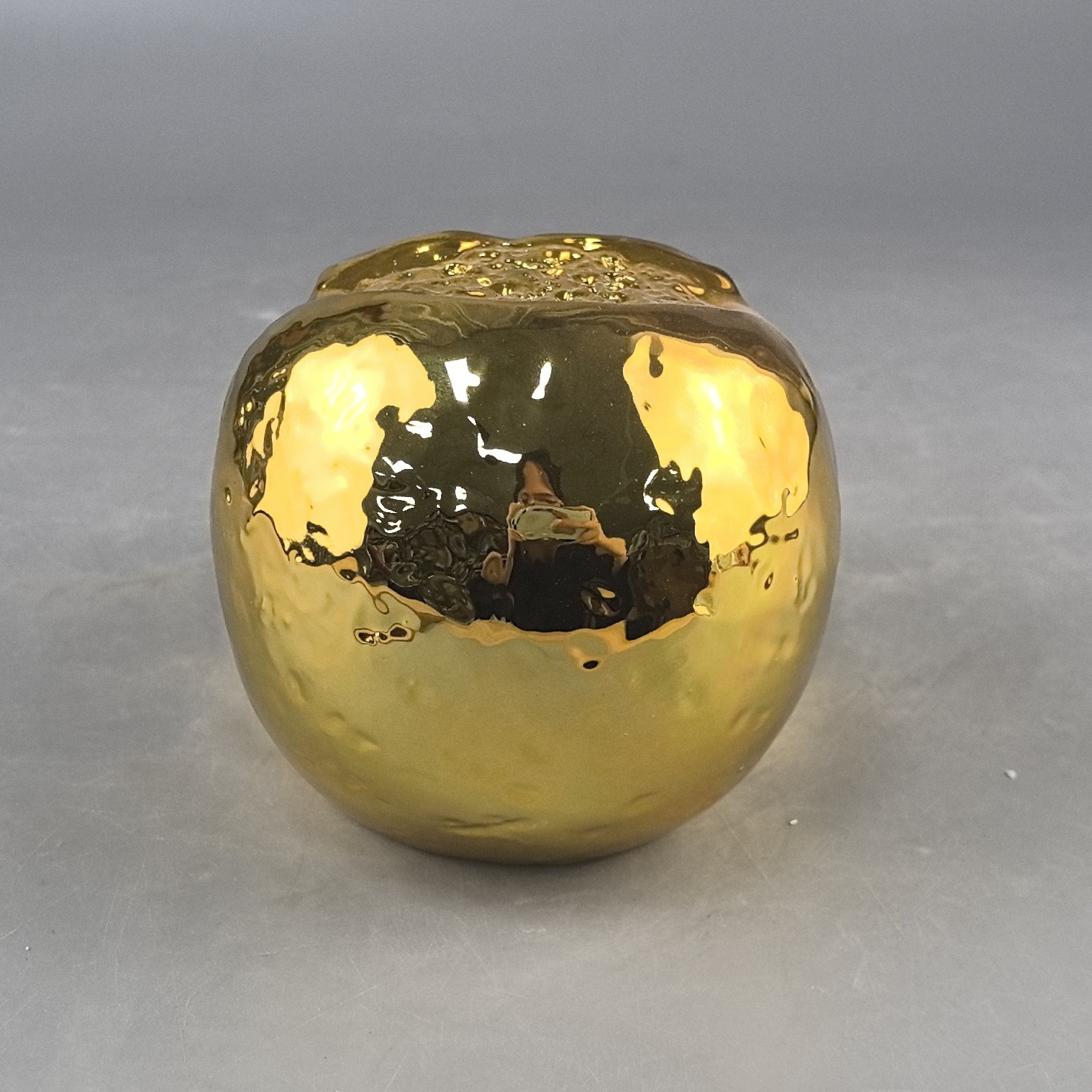 Halloween Ghost Festival Cerámica Calavera chapada en oro Adornos de la atmósfera de terror Cráneo de forma especial transfronterizo Artesanía de cerámica