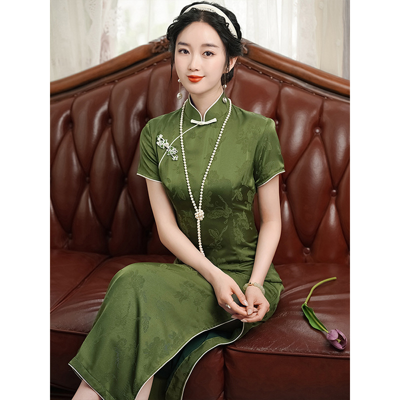 Long retro lightweight elegant elite summer cheongsam