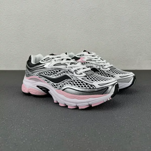 Cross-border Saucony PROGRID OMNI outdoor running shoes, featuring shock absorption, wear resistance, and a thick sole
