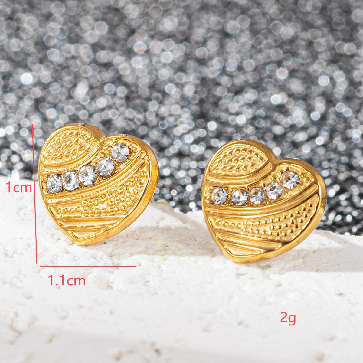 5g Weight 304 Stainless Steel Ear Needle Material 18K Gold Plated Plating Material Ear Studs Classification 1 Pair Quantity Daily Occasion Titanium Steel Material U Shape, Four Leaf Clover, Heart Shape Pattern All Seasons Season Women's Gender Elegant Style 1 Pair Elegant U Shape Four Leaf Clover Heart Shape Titanium Steel 18K Gold Plated Ear Studs 无