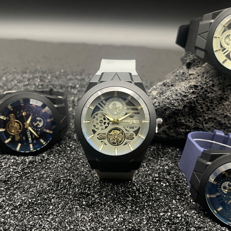 75g Weight Casual Solid Color Buckle Quartz Watch Men's Watches