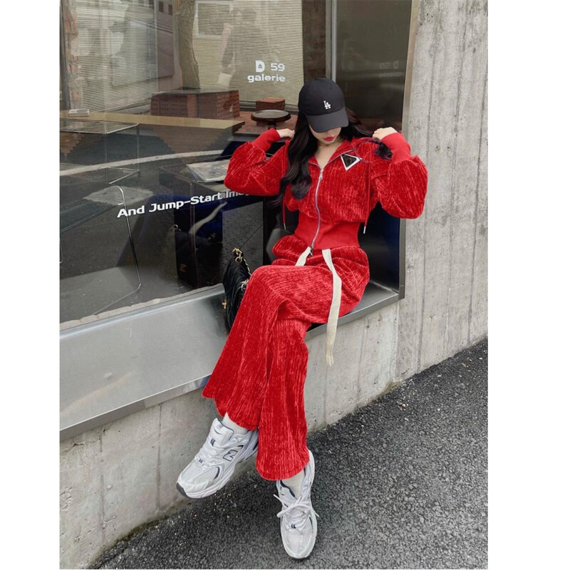 Popular Style] Corduroy Sportswear Suit for Women, Spring, Autumn and Winter Casual and Stylish Street Sweatshirt and Pants Slimming Look Two-Piece Set