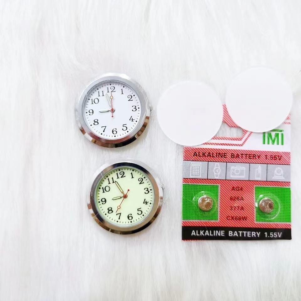 Suitable for Car Dashboard Clock, Luminous Car High-Precision Electronic Watch, Car Electronic Quartz Clock with Dual Flashing