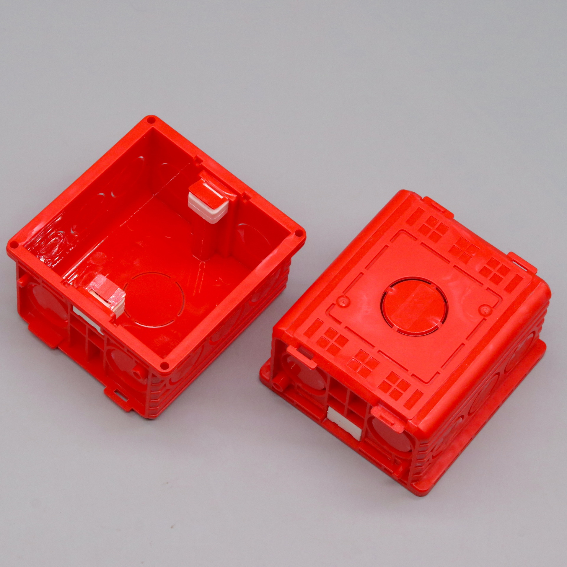 70克不锈钢螺母不生锈86型暗装PVC阻燃接线盒底盒开关备用柱加长